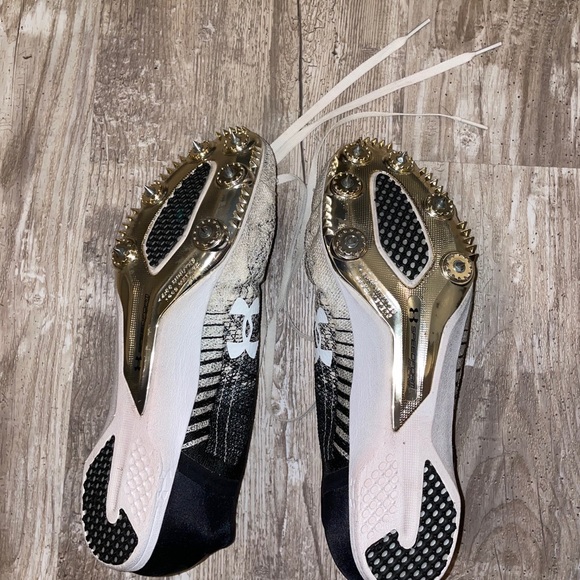under armor track spikes - Picture 2 of 6